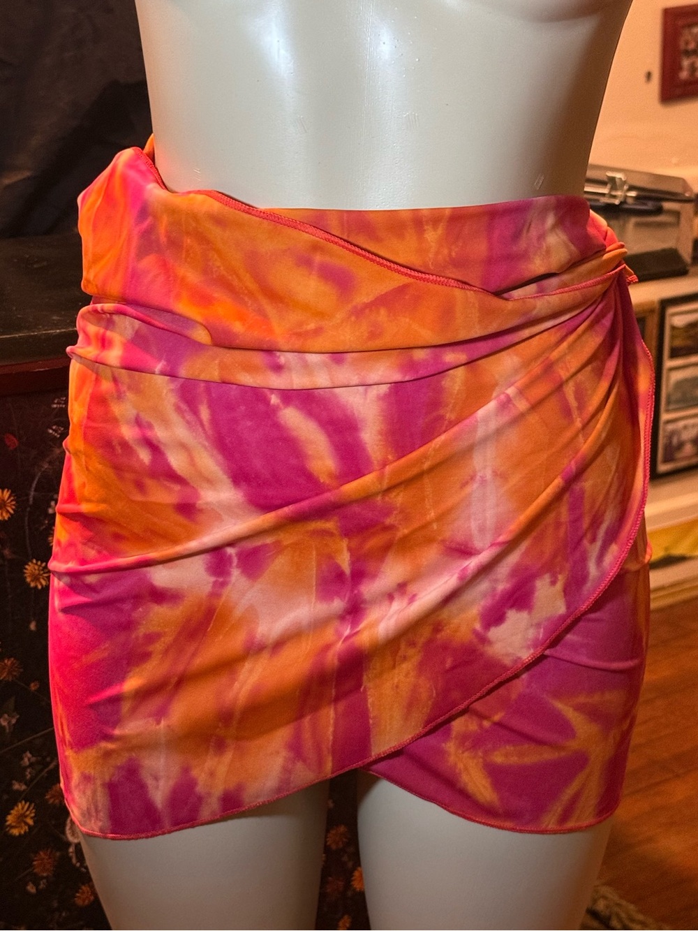 Rare 90s Moschino Vintage Print Tie-Dye Pink & Orange Ruched Mini Skirt